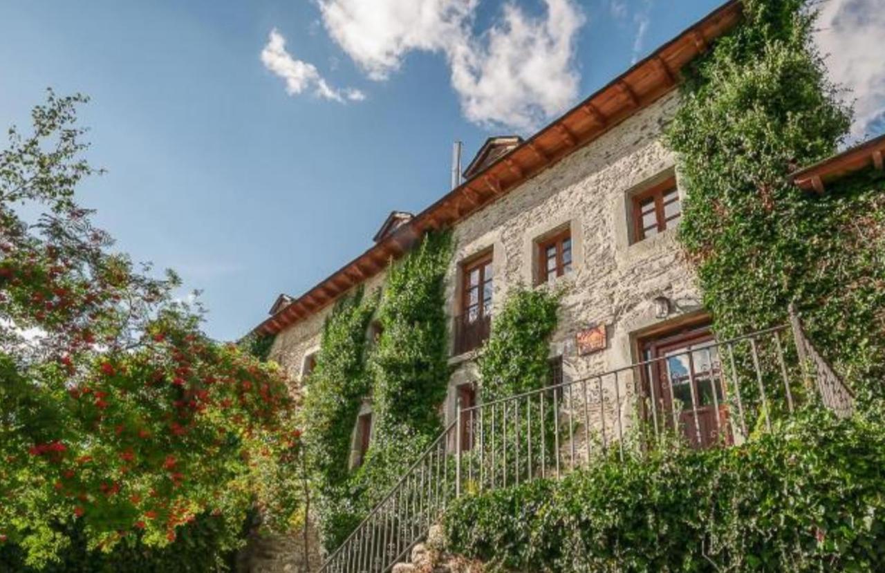 Hotel Rural La Carcel Murias de Paredes Bagian luar foto