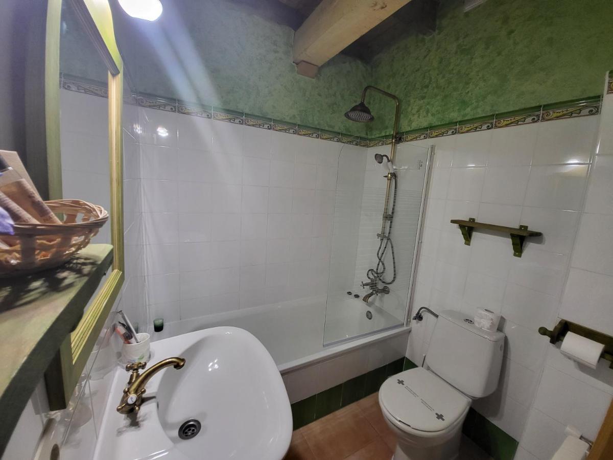 Hotel Rural La Carcel Murias de Paredes Bagian luar foto