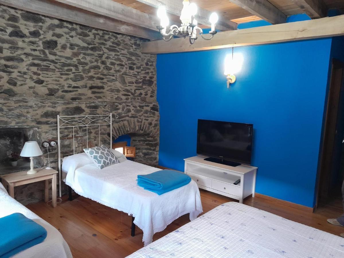 Hotel Rural La Carcel Murias de Paredes Bagian luar foto