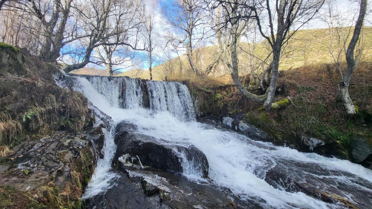 Hotel Rural La Carcel Murias de Paredes Bagian luar foto