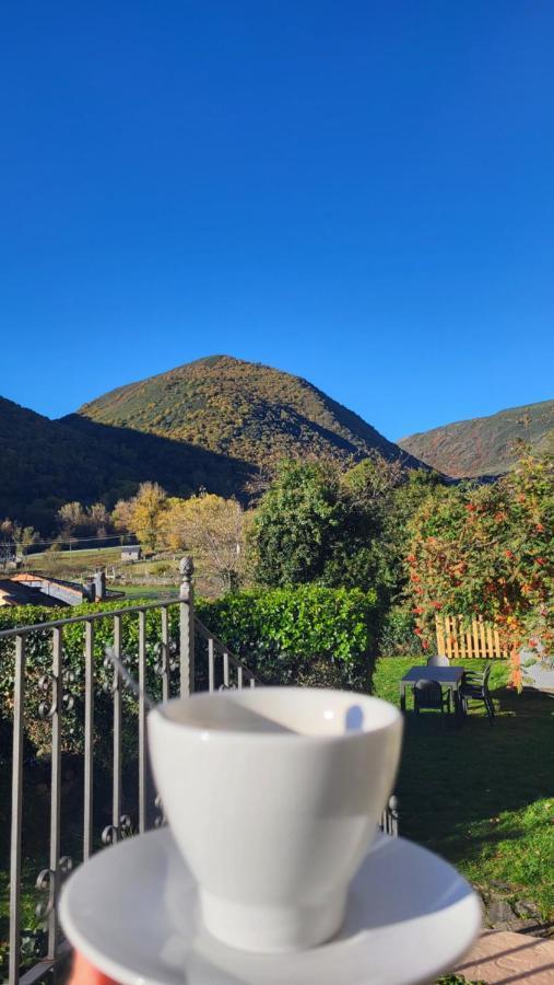 Hotel Rural La Carcel Murias de Paredes Bagian luar foto